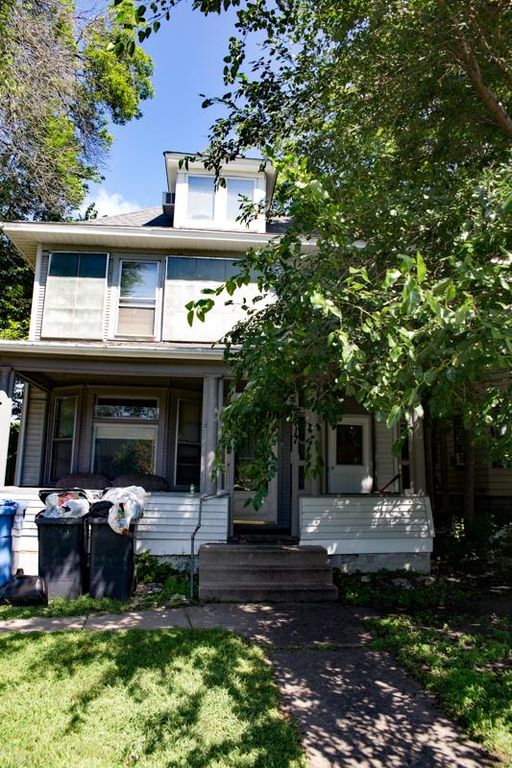 2717 Delaware St SE, Minneapolis, MN 55414