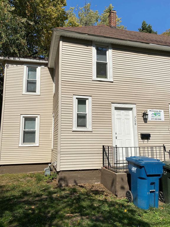 708 W Illinois St, Urbana, IL 61801