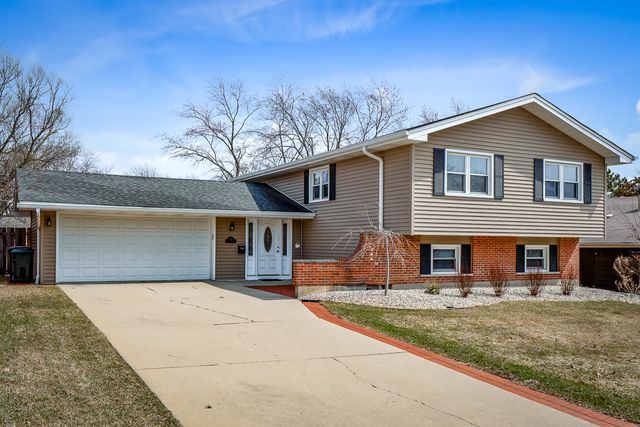 1985 Oakdale Rd, Hoffman Estates, IL 60169