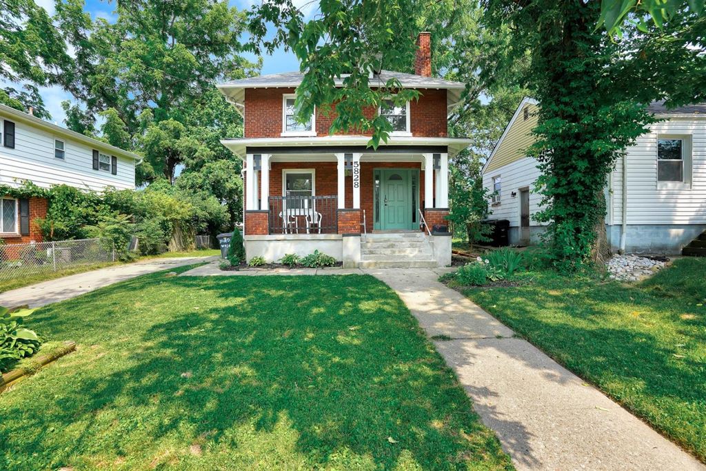 5828 Argus Rd, Cincinnati, OH 45224