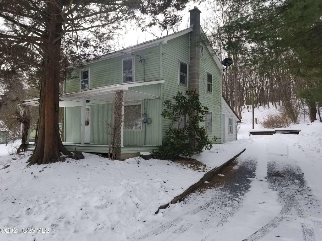 1172 Town Ridge Rd, Mc Alisterville, PA 17049