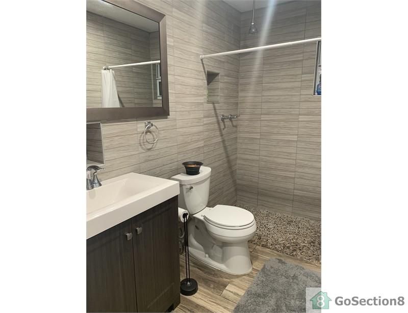 911 Palm Beach Lakes Blvd #B, West Palm Beach, FL 33401