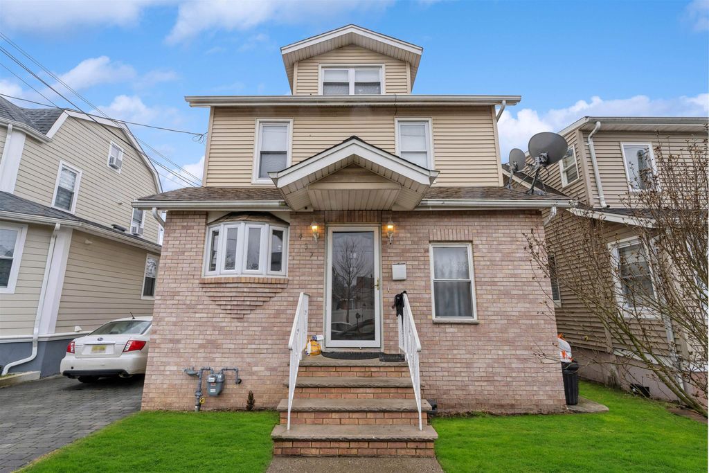 437 10th St, Carlstadt, NJ 07072 Trulia