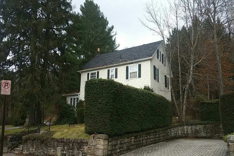 101 Helen St, Johnstown, PA 15905 4 Bed, 2 Bath Single