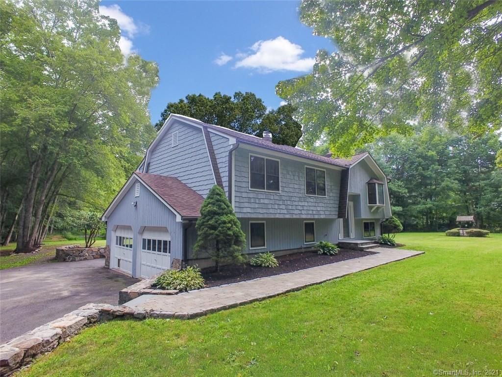 1049 Kettletown Rd, Southbury, CT 06488