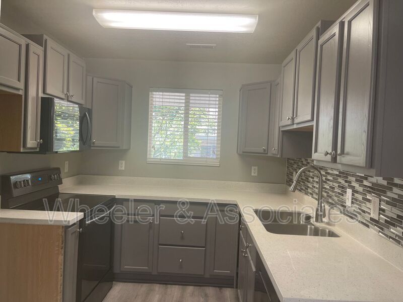 2421 N 400 E #G4, Ogden, UT 84414