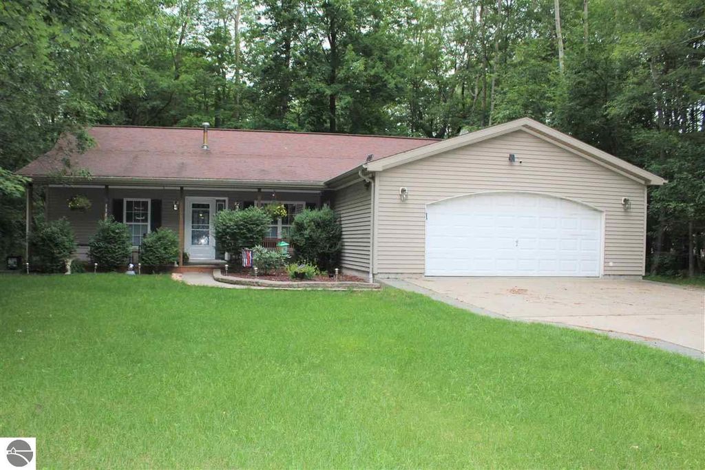 1146 Queensway Dr, Weidman, MI 48893 Trulia