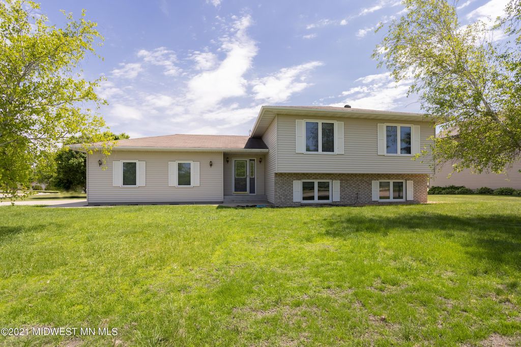 1525 Westside Dr, Fergus Falls, MN 56537 Trulia