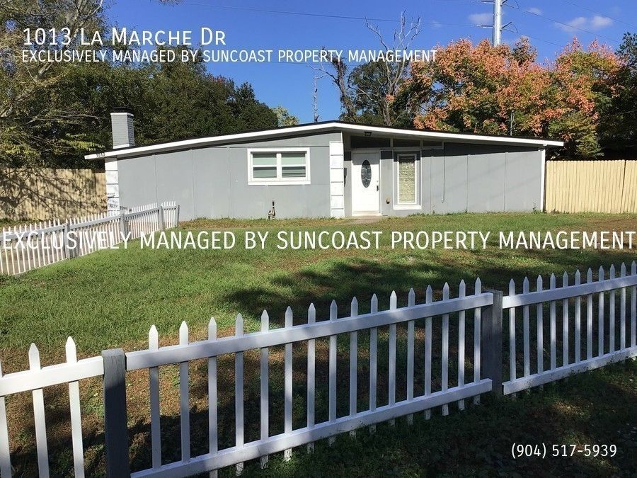 1013 La Marche Dr, Jacksonville, FL 32205