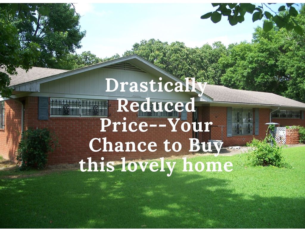 817 W Westborne St, Jay, OK 74346