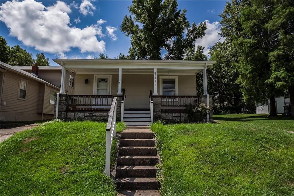 2517 W 45th Ave, Kansas City, KS 66103