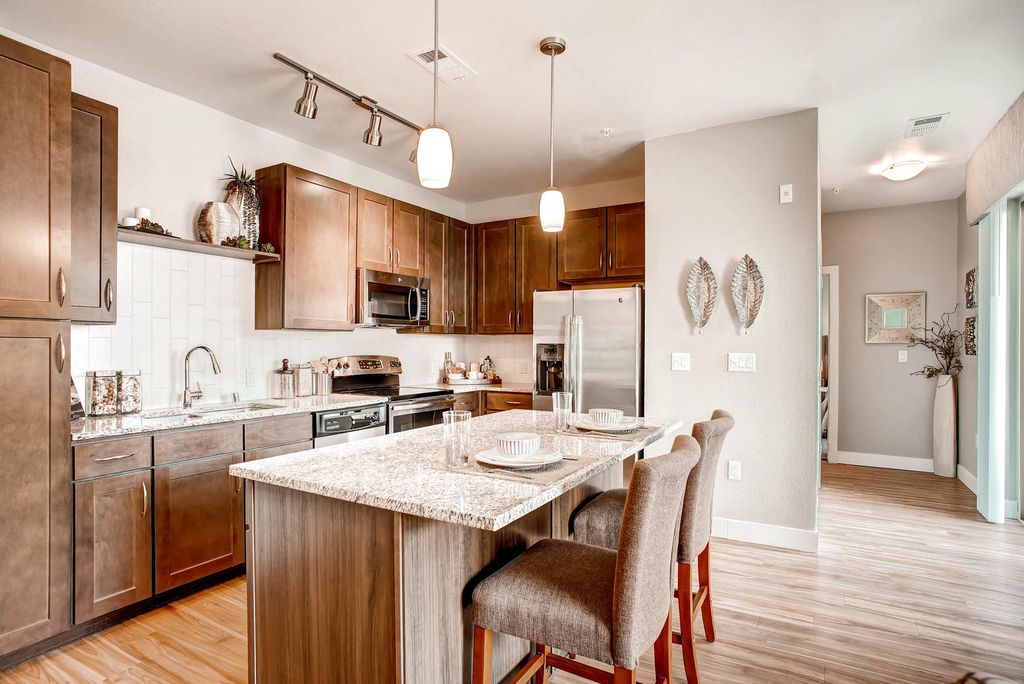 9580 Ridgegate Pkwy, Lone Tree, CO 80124