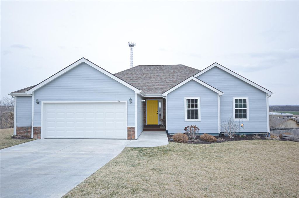 1204 Saint Patricks Dr, Chapman, KS 67431 Trulia