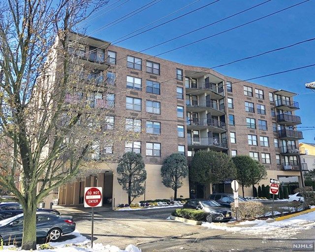 200 Division St #3B, Cliffside Park, NJ 07010 | Trulia