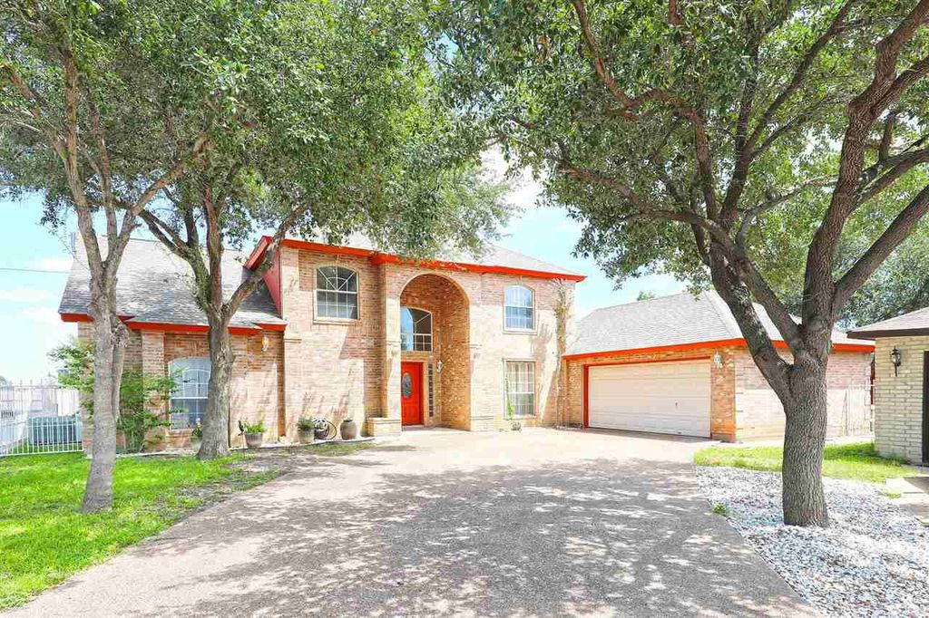 6609 Brixton Ct, Laredo, TX 78041
