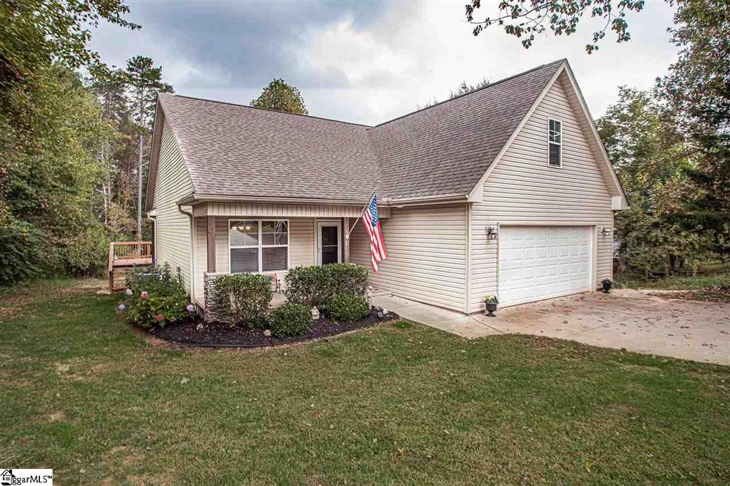 1560 Groce Meadow Rd, Taylors, SC 29687 Trulia