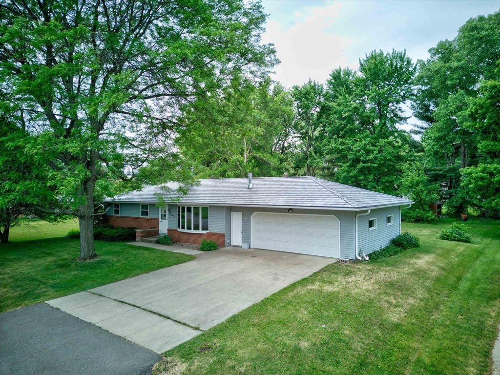 706 North CHERRY AVENUE, Marshfield, WI 54449 Trulia