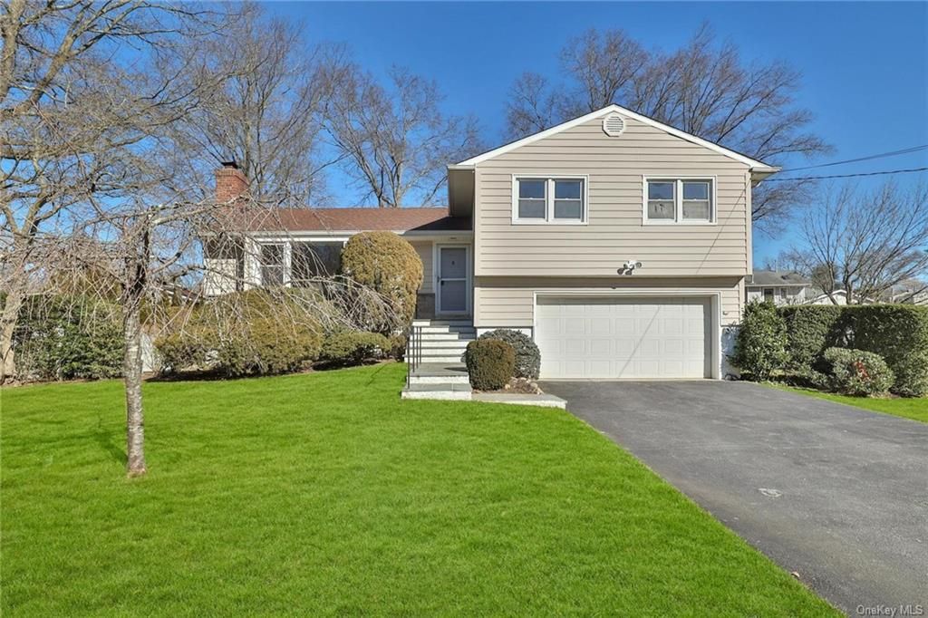 194 Winding Brook Road, New Rochelle, NY 10804 See Est. Value