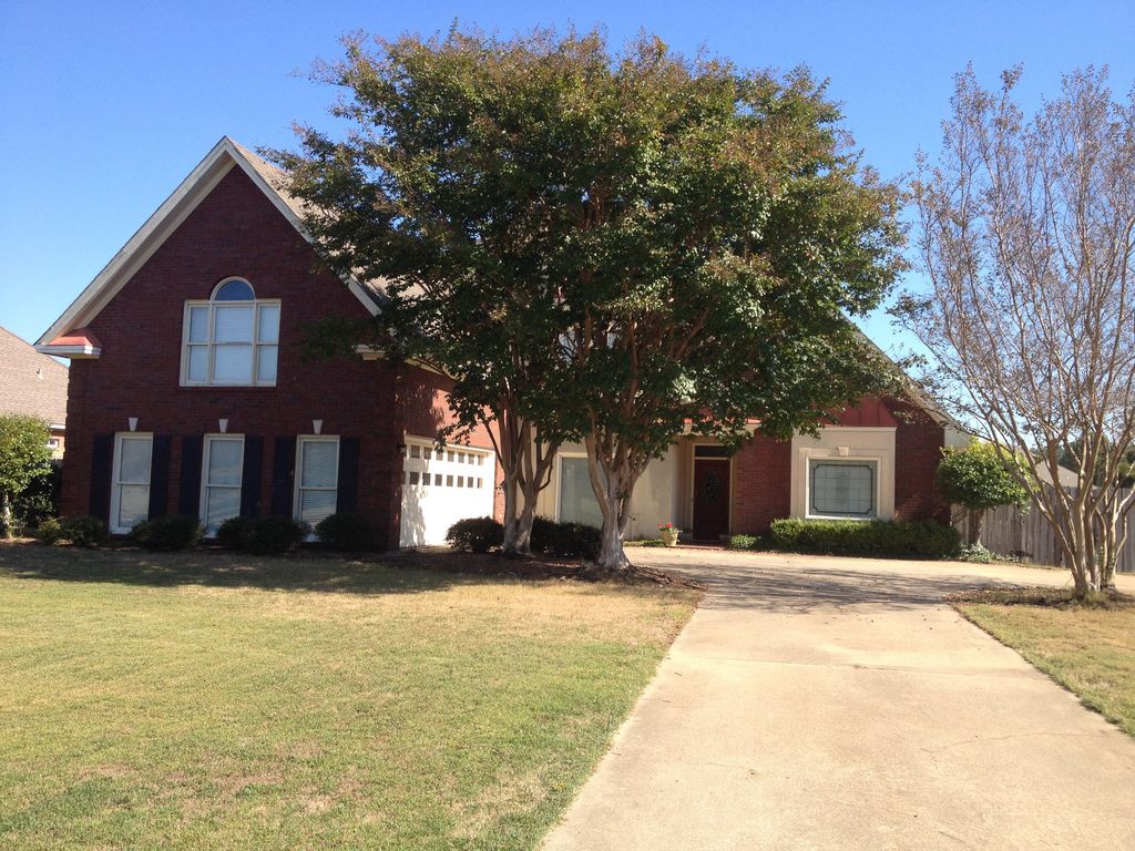 2173 Halcyon Blvd, Montgomery, AL 4 Bed, 4 Bath SingleFamily Home