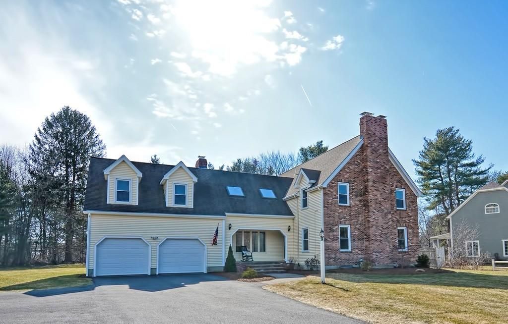 8 Wheelwright Rd, Medfield, MA 02052 Trulia