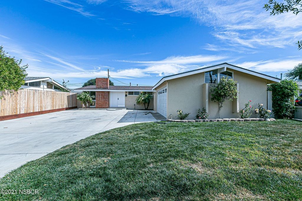 304 N Poppy St, Lompoc, CA 93436