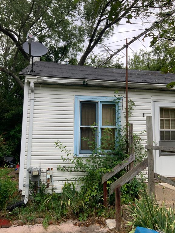 8360 Stadium Dr, Kalamazoo, MI 49009 MLS 24029392 Trulia