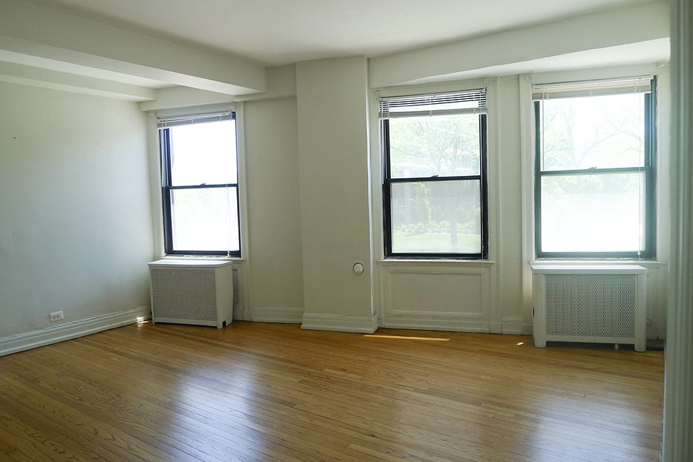 8905 E Jefferson Ave #1-201, Detroit, MI 48214