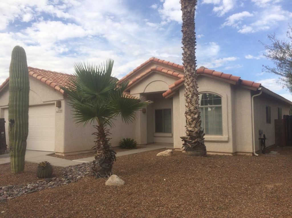 2760 W Camino De Las Grutas, Tucson, AZ 85742
