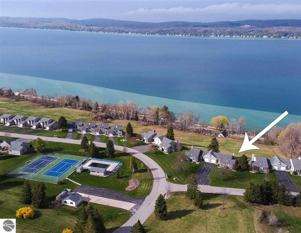 6460 Ridge Dr 10, Benzonia, MI 49616 Trulia