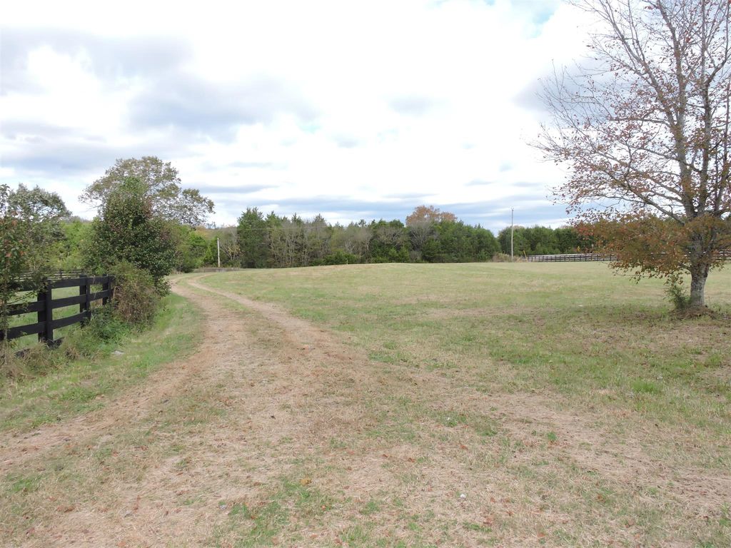 2906 W Trimble Rd, Milton, TN 37118 Trulia