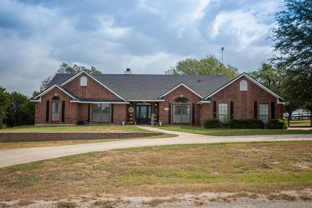 201 Private Road 4297, Clifton, TX 76634 3 Bed, 2 Bath SingleFamily