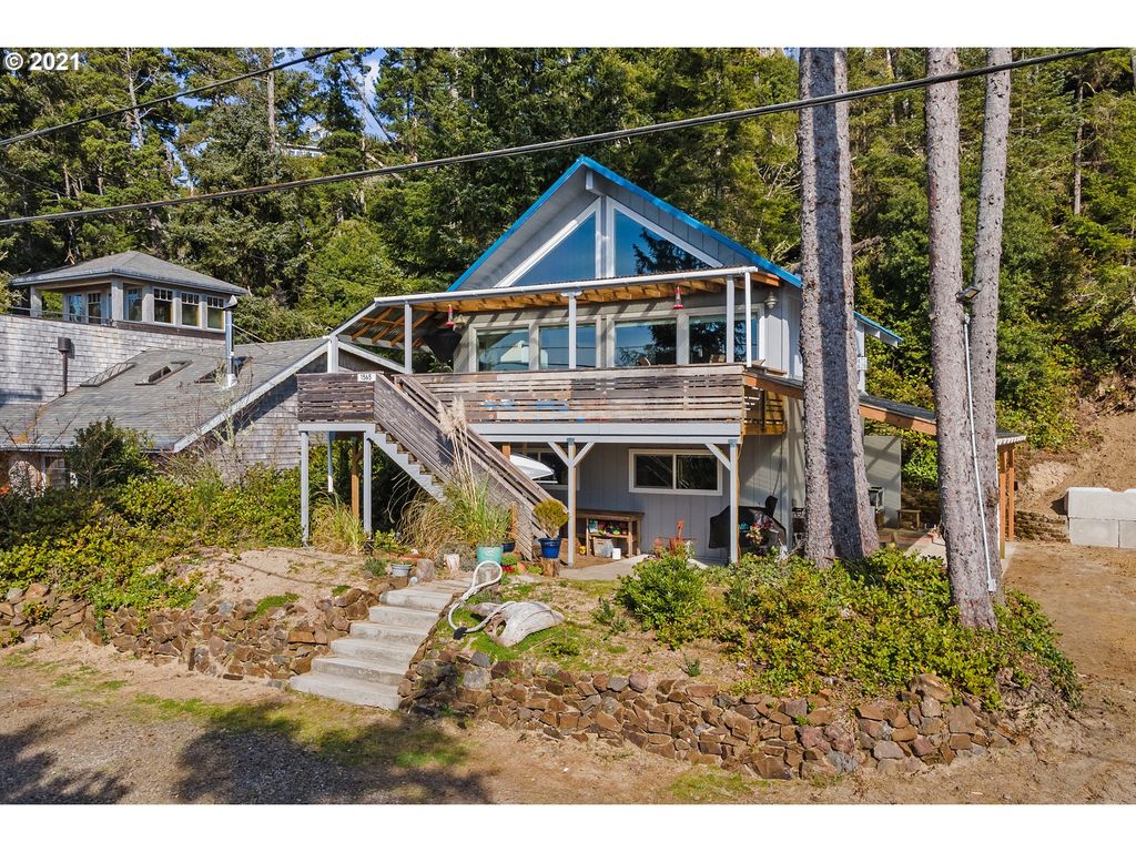 1565 Pearl St W, Tillamook, OR 97141 Trulia