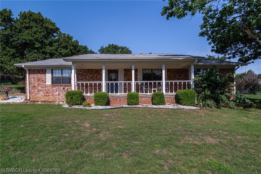 709 Division St, Greenwood, AR 72936 Trulia