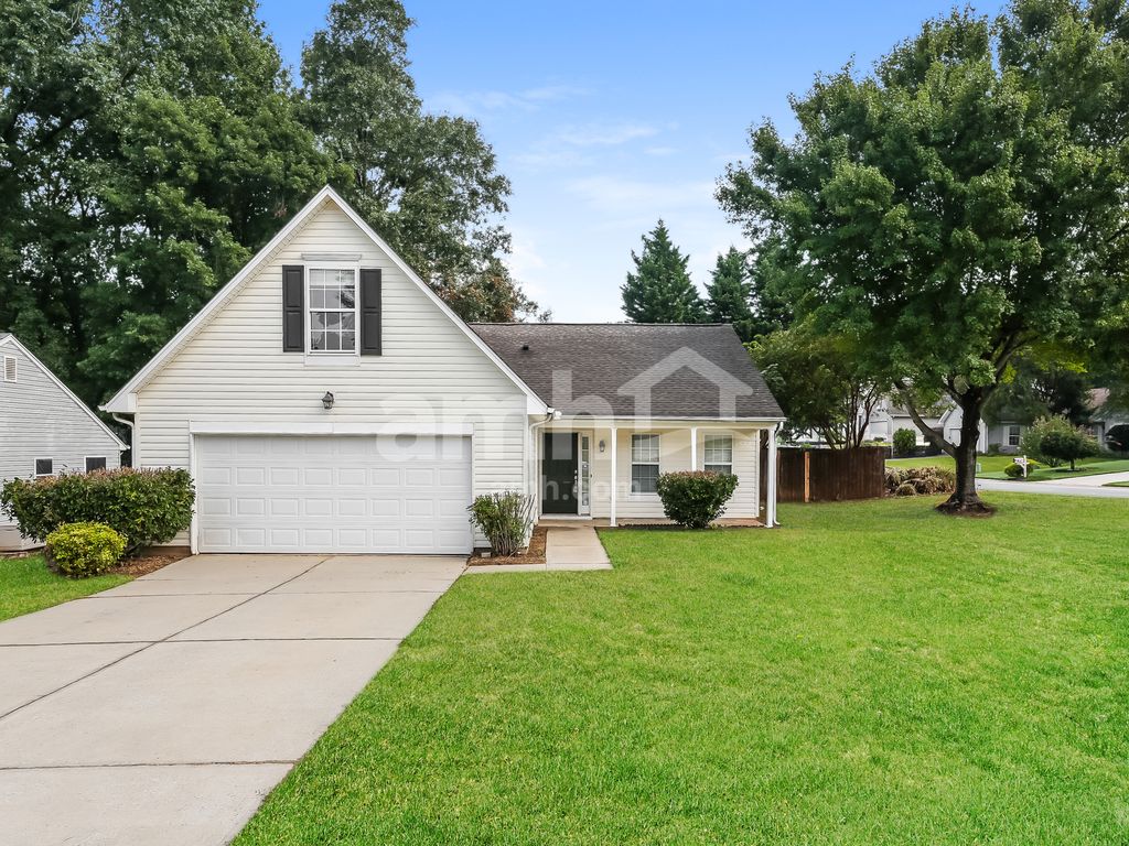 704 Bent Hollow Ct, Moore, SC 29369 - See Est. Value, Schools \u0026 More, image size:1024x768