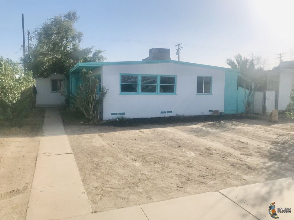 1249 W Hamilton Ave, El Centro, CA 92243