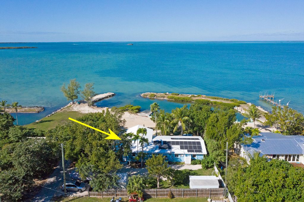 168 Sunset Gardens Dr, Tavernier, FL 33070