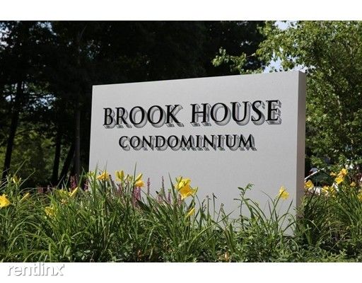 77 Pond Ave, Brookline, MA 02445