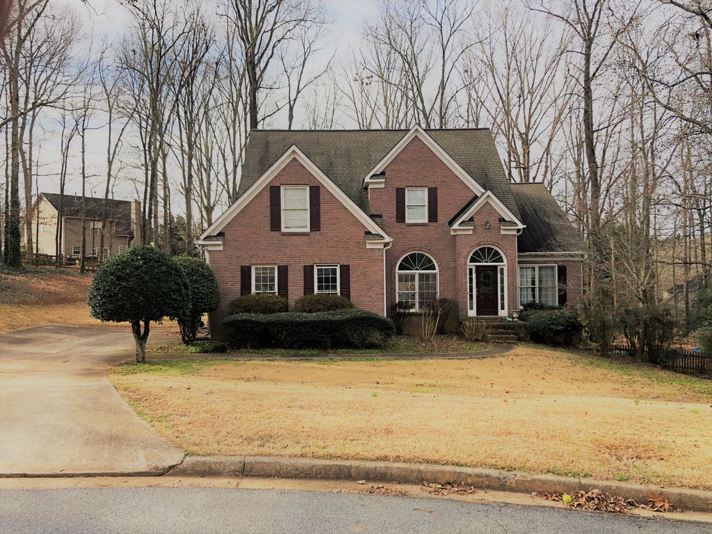 1645 Longleaf Trl, Cumming, GA 30041