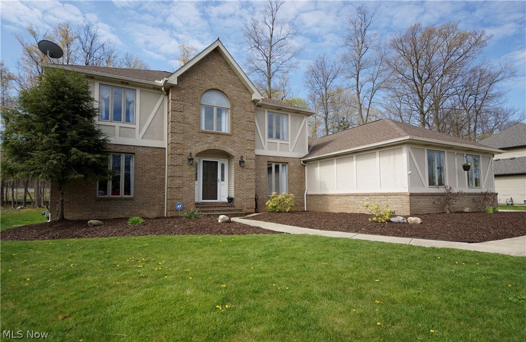 3831 Sweetwater Dr, Brecksville, OH 44141 Trulia