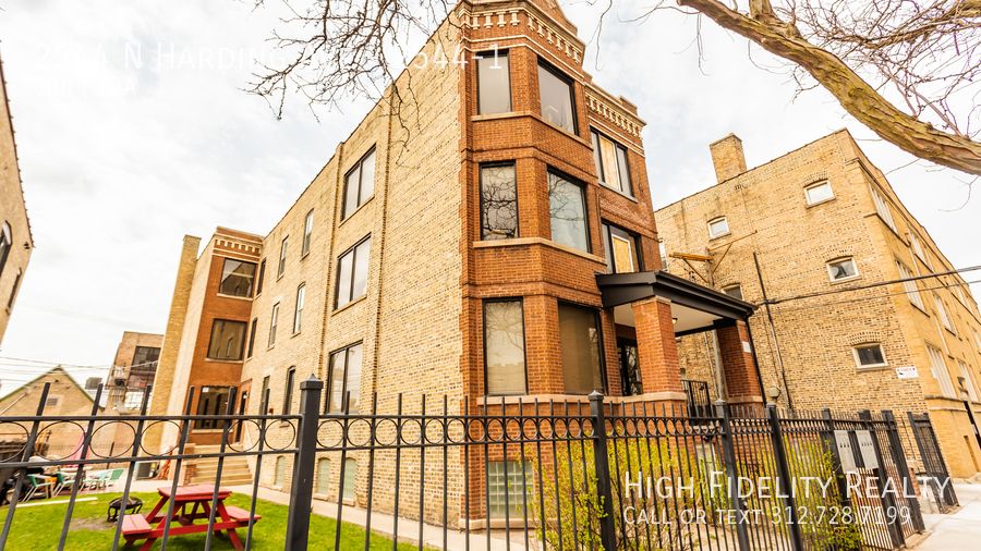 2544 N  Harding Ave  #1, Chicago, IL 60647