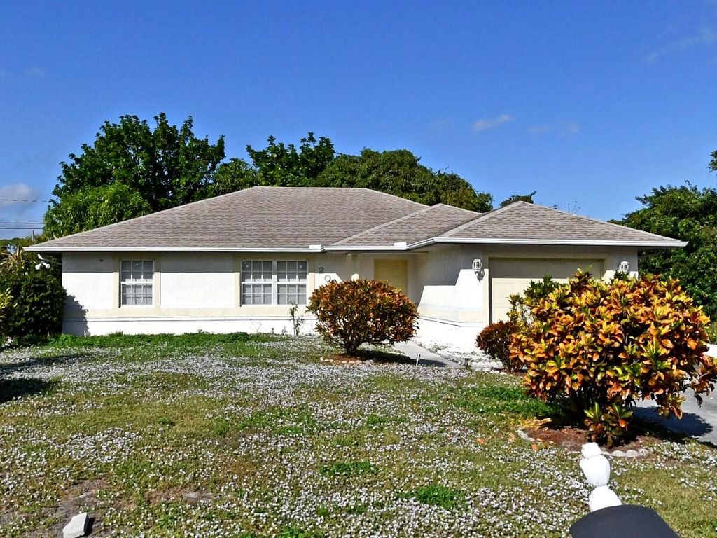 2004 Valencia Ave, Fort Pierce, FL 34946 Trulia