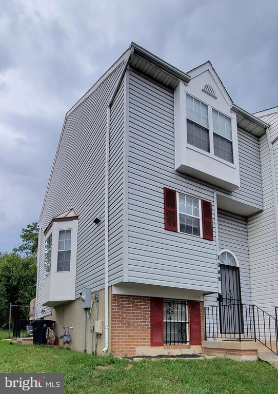 1308 Gabes Pl, Hyattsville, MD 20785