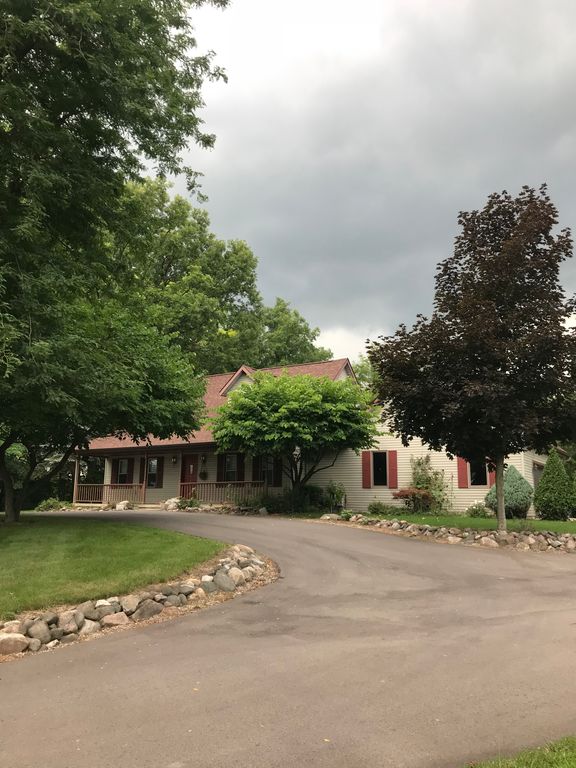 7955 Tuscola Rd, Frankenmuth, MI 48734 Trulia