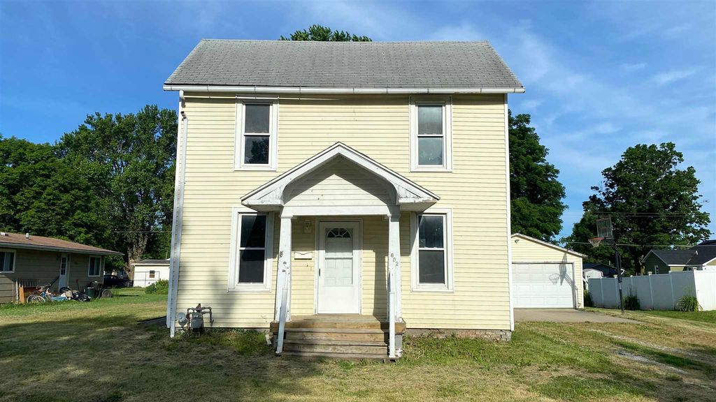 602 N Main St, Abingdon, IL 61410