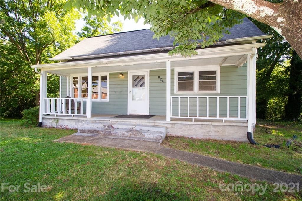 192 Spencer St, Ellenboro, NC 28040