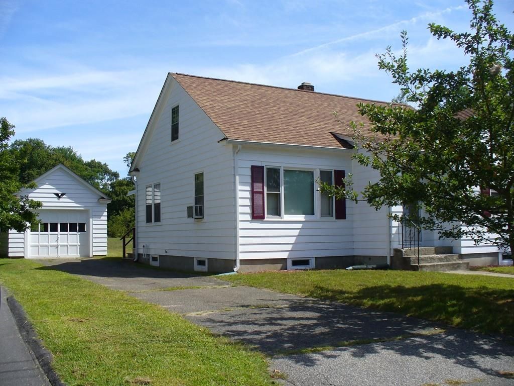 3031 Pleasant St, Palmer, MA 01069 Trulia