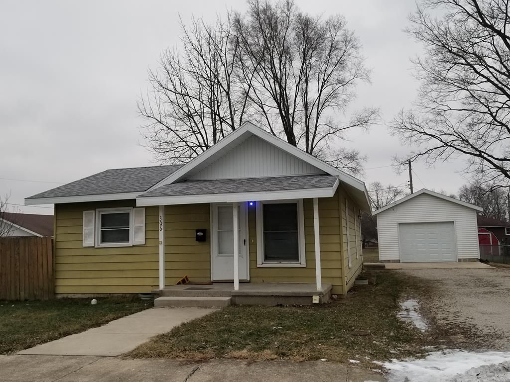 306 W 7th St, IL 61846 Trulia