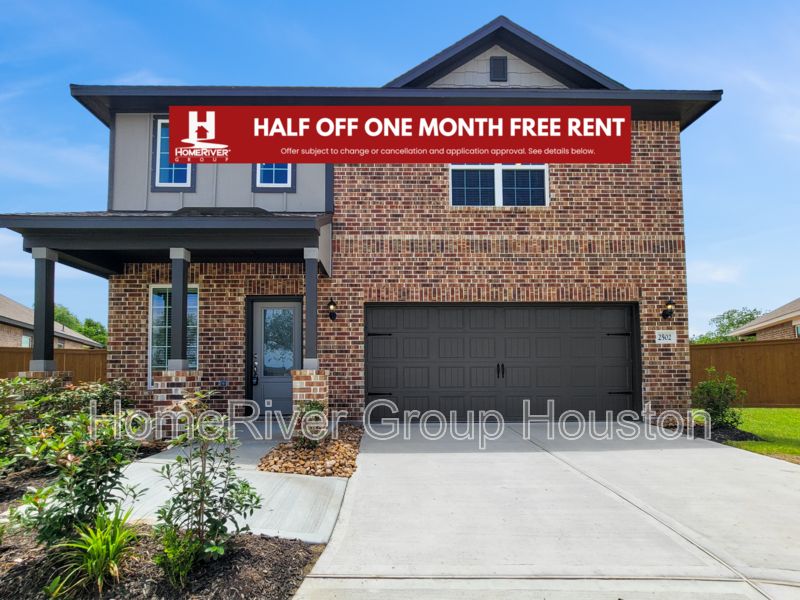 2502 Green Jasper Dr, Iowa Colony, TX 77583