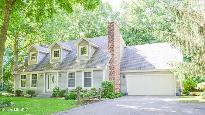 254 Bryan Dr, Coldwater, MI 49036
