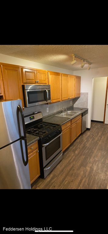 625 E 18th St #4, Minneapolis, MN 55404